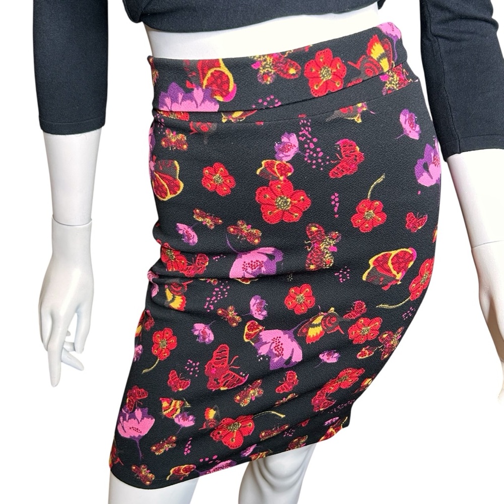LuLaRoe Cassie Pencil Skirt Size XS Black Pink Butterfly Print Knee Length